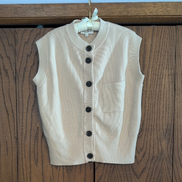 heyday Sweaters - Heyday Beige Cardigan with Black Buttons